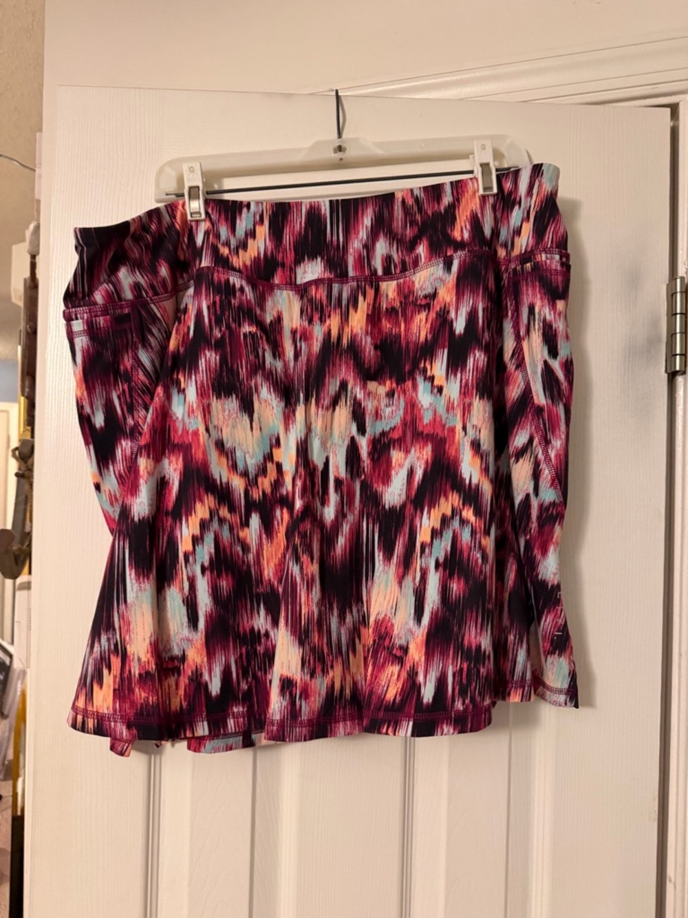 Women's Athletic Skort in Magenta Multi